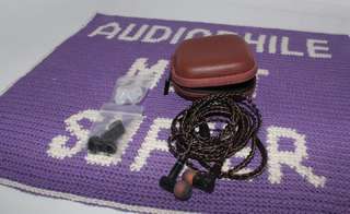 Продам наушники IEM