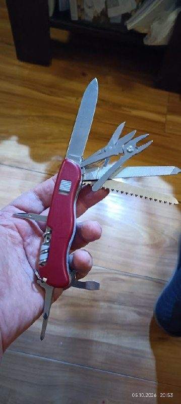 Легендарный нож - мультитул Victorinox, винтажная модель 0,9064, такая уже не — фото 1 из 3