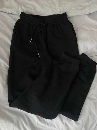 Продам теплые спортивные штаны H&M размер XS/S (бирка срезана)