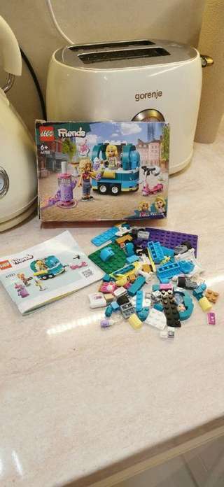 LEGO Friends Мобильный магазин Бабл Ти