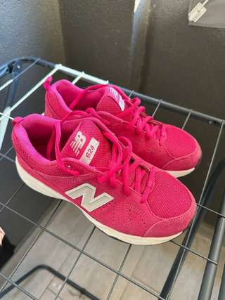 Кроссовки NEW BALANCE, размер 35.5 EU
