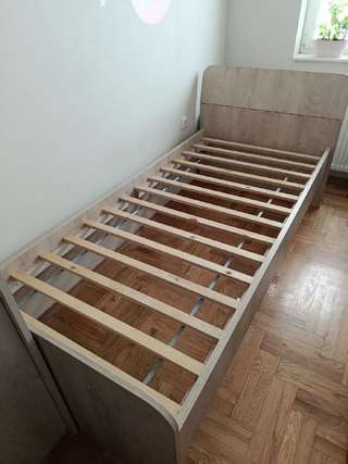 Продаю кровать, детская серия Matis, 900 на 2000, 5 тыс динар, ул