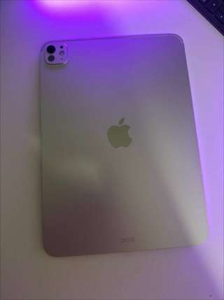 Продам · Apple iPad Pro m5 (11-inch) 256 gb
