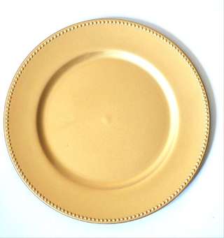 1. Блюдо пластиковое