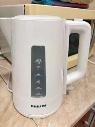 Электрический чайник Philips