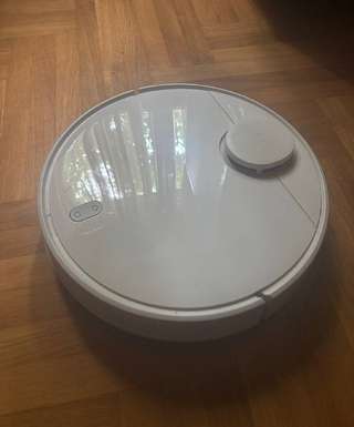 Продам робот-пылесос Xiaomi Mi Robot Vacuum-Mop P
