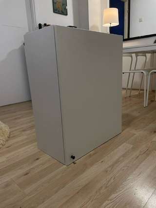 Продам настенный шкафчик IKEA, размер 60×30×75 см