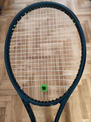 Продам (бронь) теннисную ракетку Wilson Blade 100L V9 (WR150111U)