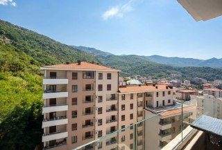 🏠 Квартира с 2 спальнями · Бечичи · €179 900 — фото 1 из 9