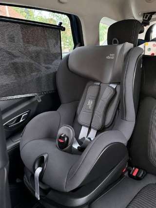 Продается детское автокресло Britax Römer TRIFIX 2 i-SIZE