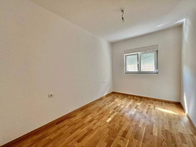 Продажа квартиры и паркинг-мест в Бечичи — фото 4 из 10