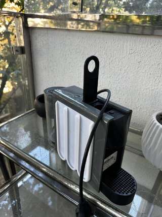 БРОНЬ Кофе-машина Nespresso и держатель для капсул