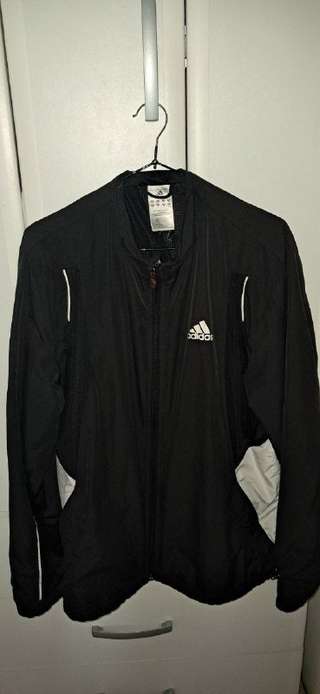 Лёгкая куртка Adidas