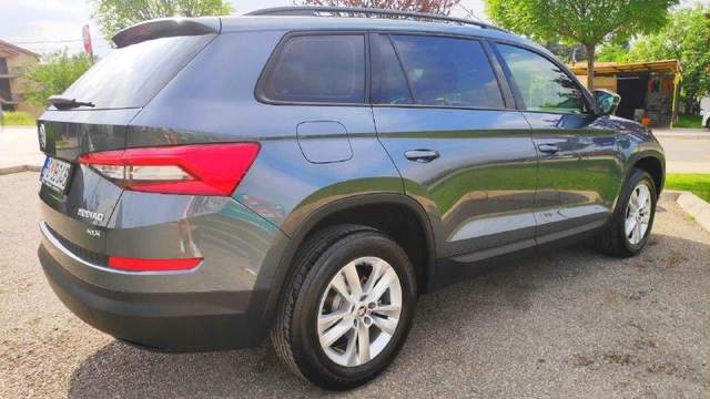 Škoda Kodiaq 2.0 TDI 4x4 DSG, 1968 cm3, Дизель, 2019 года, 107.000 км — фото 3 из 8