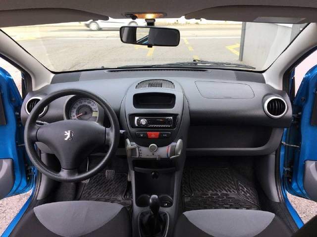 🚗 Аренда Пежо 107 1.0 — фото 3 из 10