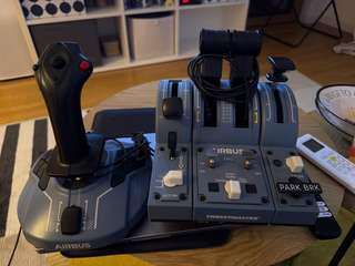 Thrustmaster Airbus Captain Pack