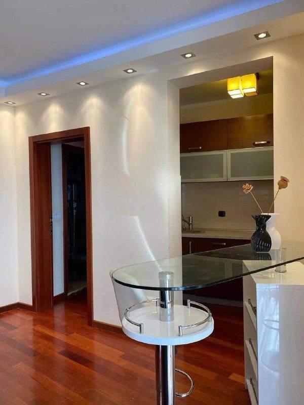 Продажа квартиры с панорамным видом на море над Будвой — фото 10 из 10