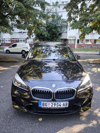 Продается автомобиль BMW 220d xDrive Gran Tourer M style