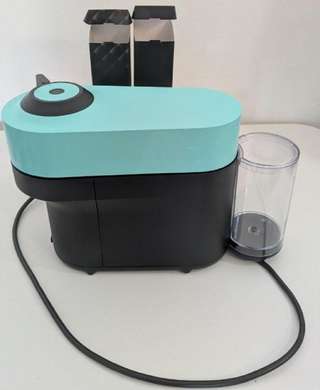 Кофемашина Nespresso Vertuo Pop с капучинатором (есть капсулы в подарок)