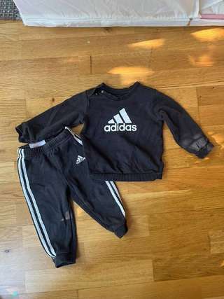 Классический чёрный костюм Adidas
