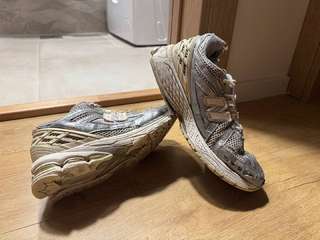 Угашенные New Balance 1906 R повидавшие жизнь