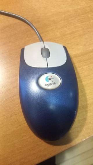 Продам мышку Logitech Wheel Mouse Optical (модель M-BJ58) начала 2000-х годов
