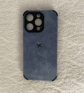 Чехол на iPhone 15 pro