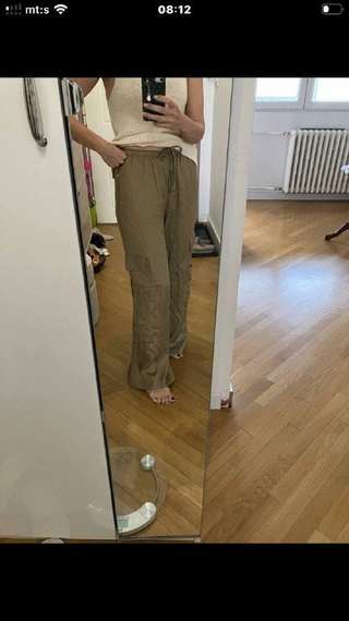 1: Bershka.на M вот так оверсайз.Совершенно новые.Вискоза.Очень комфортные