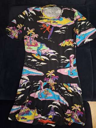 1. Платье Love Moschino. Хs/S. Хлопок. На рост 165 чуть выше колена, грудь до