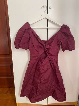 Платье H&M, размер вроде бы S, 1500 RSD, Белград