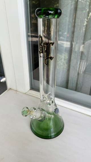 Бонг Black Leaf 40см