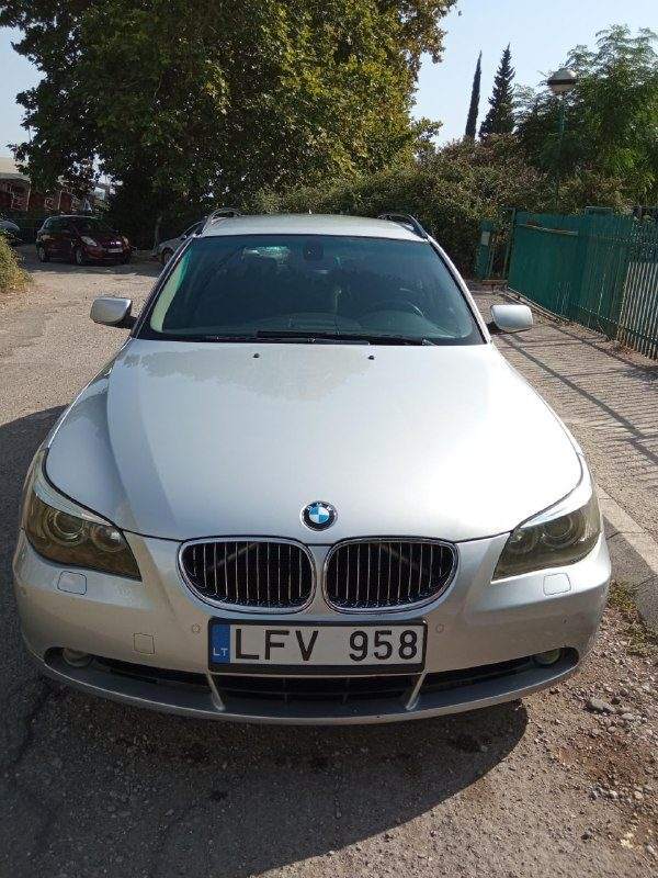 Продажа авто BMW 525d E61, 2005 год, автомат дизель — фото 1 из 10