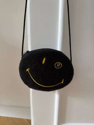 Сумка коллаборации ZNY х Smiley 🙂