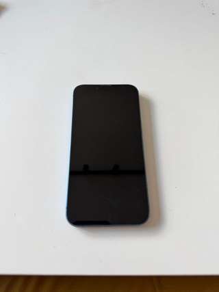 Продам iPhone 13 128GB