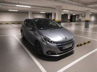 Продаю Peugeot 208 в связи с отъездом из Сербии