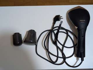 Продам вертикальный отпариватель PHILIPS STH7060/80