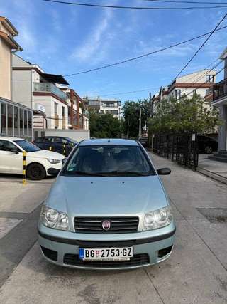 Продаю Fiat Punto, 2004 года