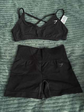 Шорты и топ gymshark