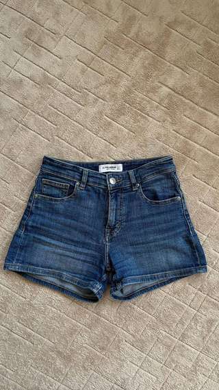 Классические mom шорты pull&bear