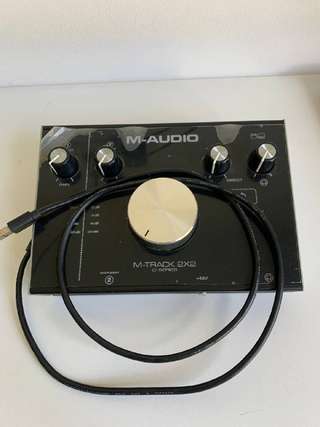 M-audio m-track 2x2 простая аудио карта, полностью рабочая, до сих пор в пленк