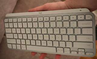 Продам клавиатуру Logitech MX Keys mini (белая), US