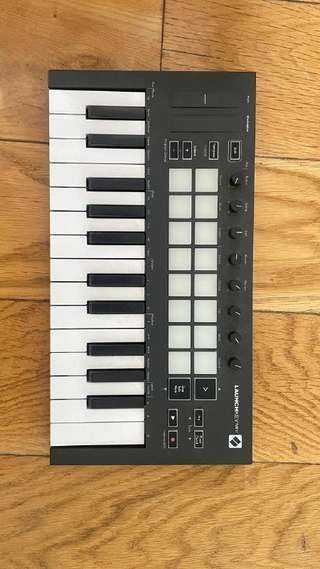 Novation Launchkey Mini MK3