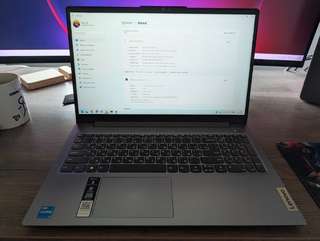Ноутбук Lenovo IdeaPad Slim 3 15IAH8