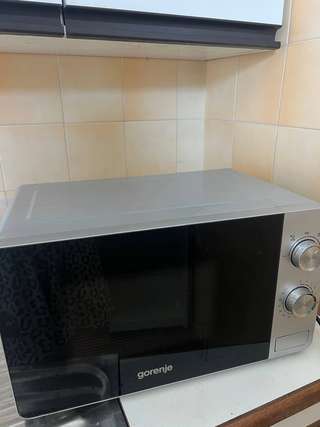 Продаю · Микроволновка gorenje, идеальное состояние, 60 евро