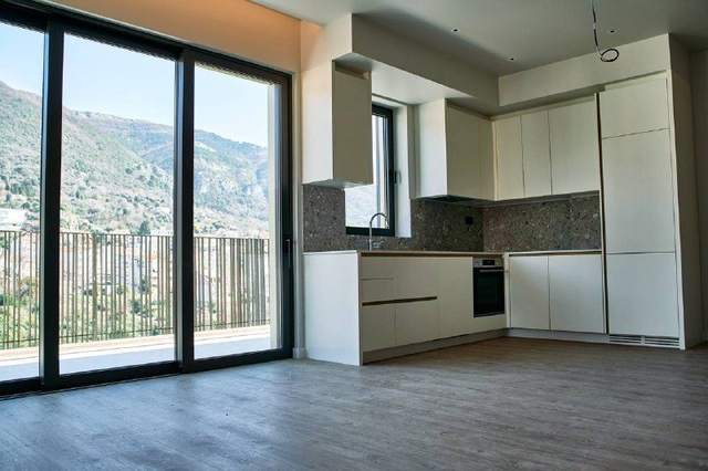 🏠 Квартира с 2 спальнями · Тиват · €629 900 — фото 2 из 9