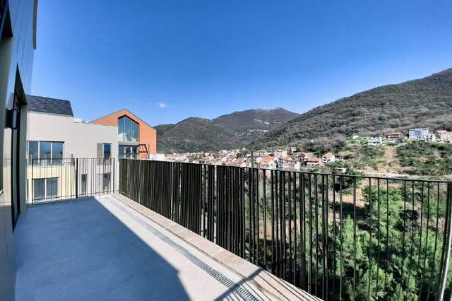 🏠 Квартира с 2 спальнями · Тиват · €629 900 — фото 8 из 9