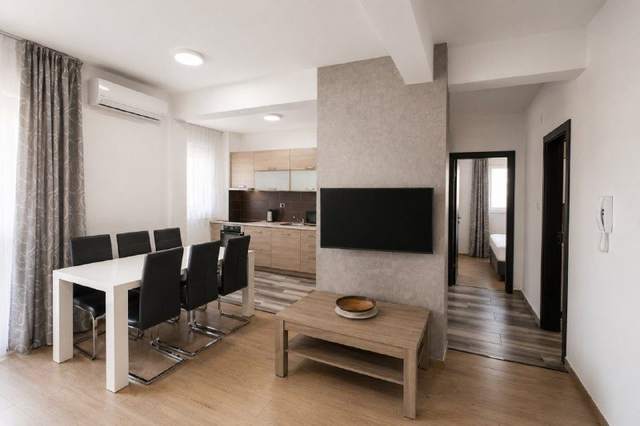 🏠 Квартира с 2 спальнями · Бечичи · €198 900 — фото 2 из 10