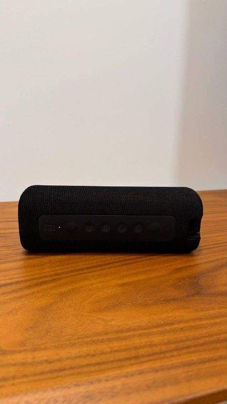 Продаю · Mi Portable Bluetooth Speaker Black 16W — фото 3 из 10