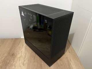 Продаю · Корпус NZXT H5 Flow + 6 вентиляторов (4 RGB + 2 обычных) и хаб с пуль