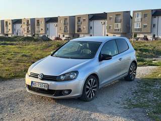 Продаётся Volkswagen Golf 6